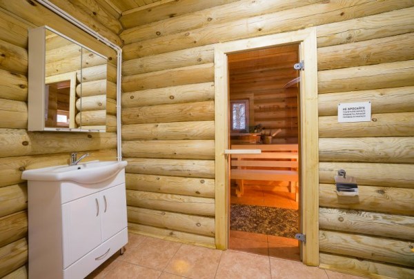 Коттедж 4-х местный