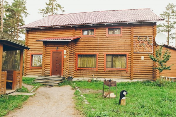 Коттедж VIP (12+4 чел.)