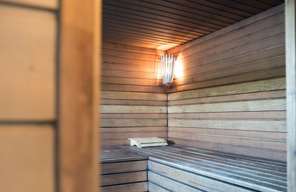 баня на озере