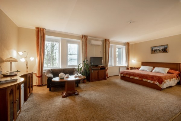 номер Полулюкс