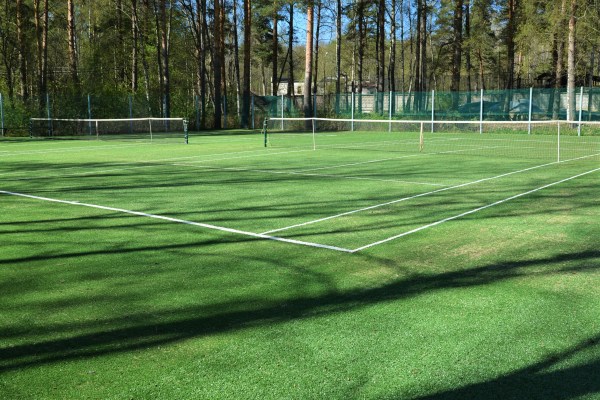 Теннисный корт