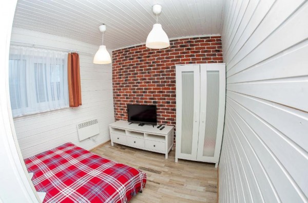 Коттедж с камином