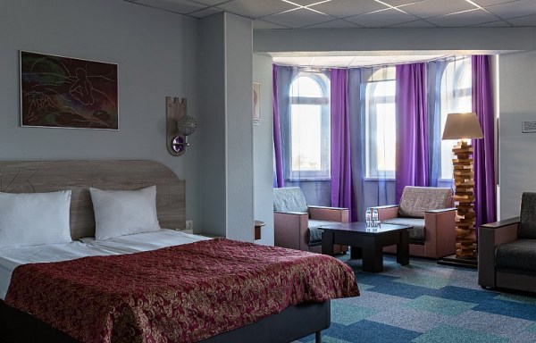 Джуниор Сьют