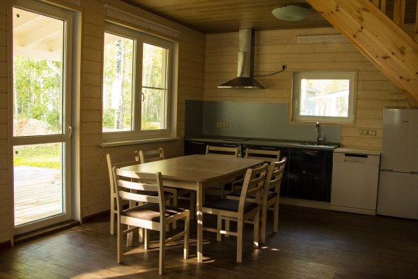 Коттедж "Избург"