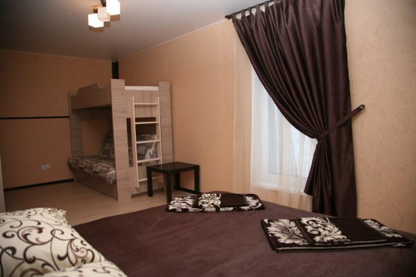 Большой коттедж