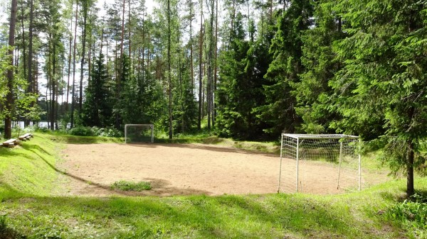 спортивная площадка