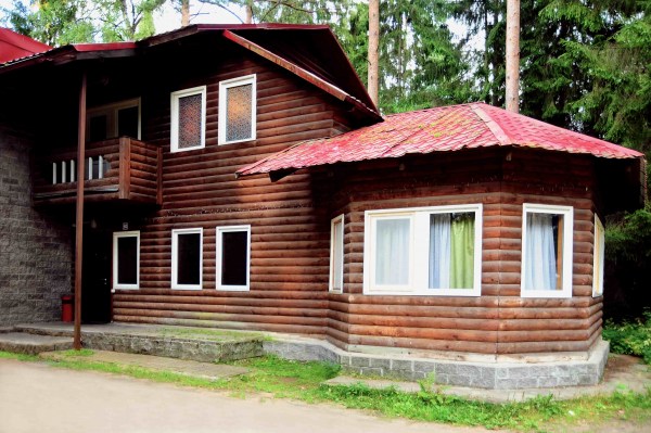 Коттедж 8-ми местный с сауной