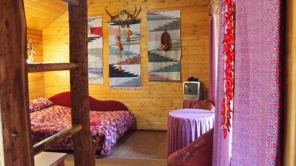 дом "Изба на берегу"