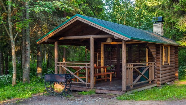 Мангальная беседка возле Виллы