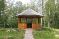 закрытая беседка