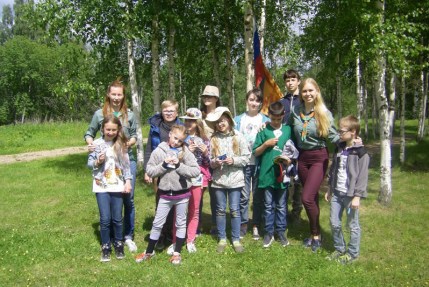 Летние каникулы в «Городе Мастеров» в Тихвине. Смены по 12 дней. С верховой ездой.