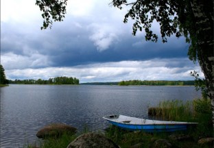 Аренда яхт и катеров в Ленинградской области на базах отдыха